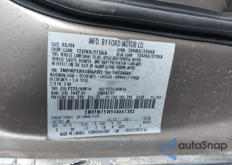 2004 Mercury Grand Marquis Ls z USA, uszkodzony, nr VIN 2MEFM75W54X667382